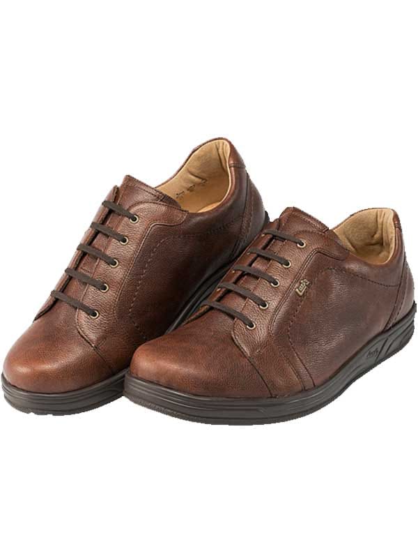 Diabetic shoes at Hlamidis Orthopaedic Center in Thessaloniki