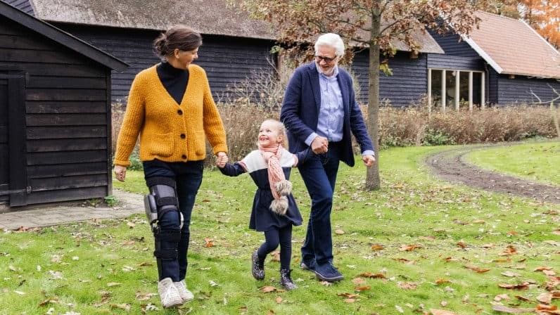 A user wearing the Ottobock C-Brace orthosis during an everyday activity
